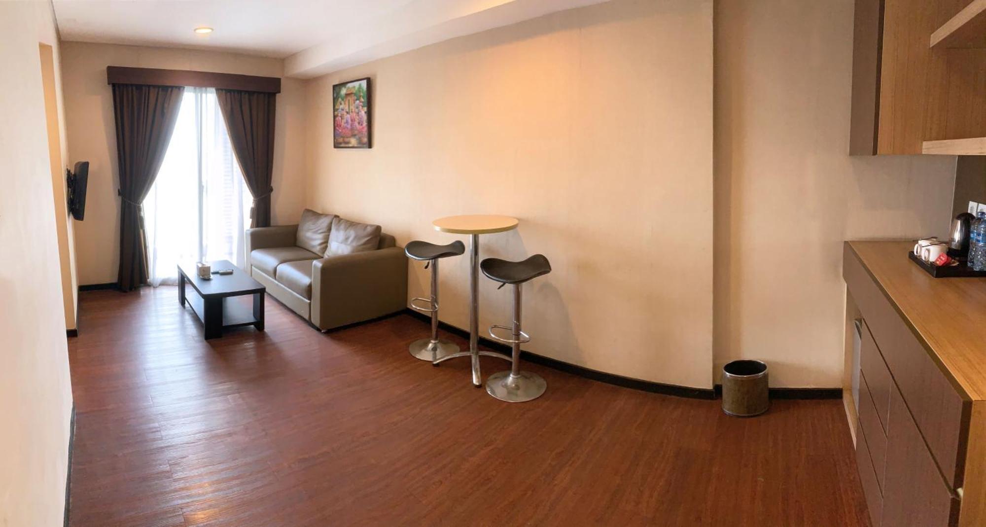 Nemuru Grand Serpong Panunggangah Ngoại thất bức ảnh