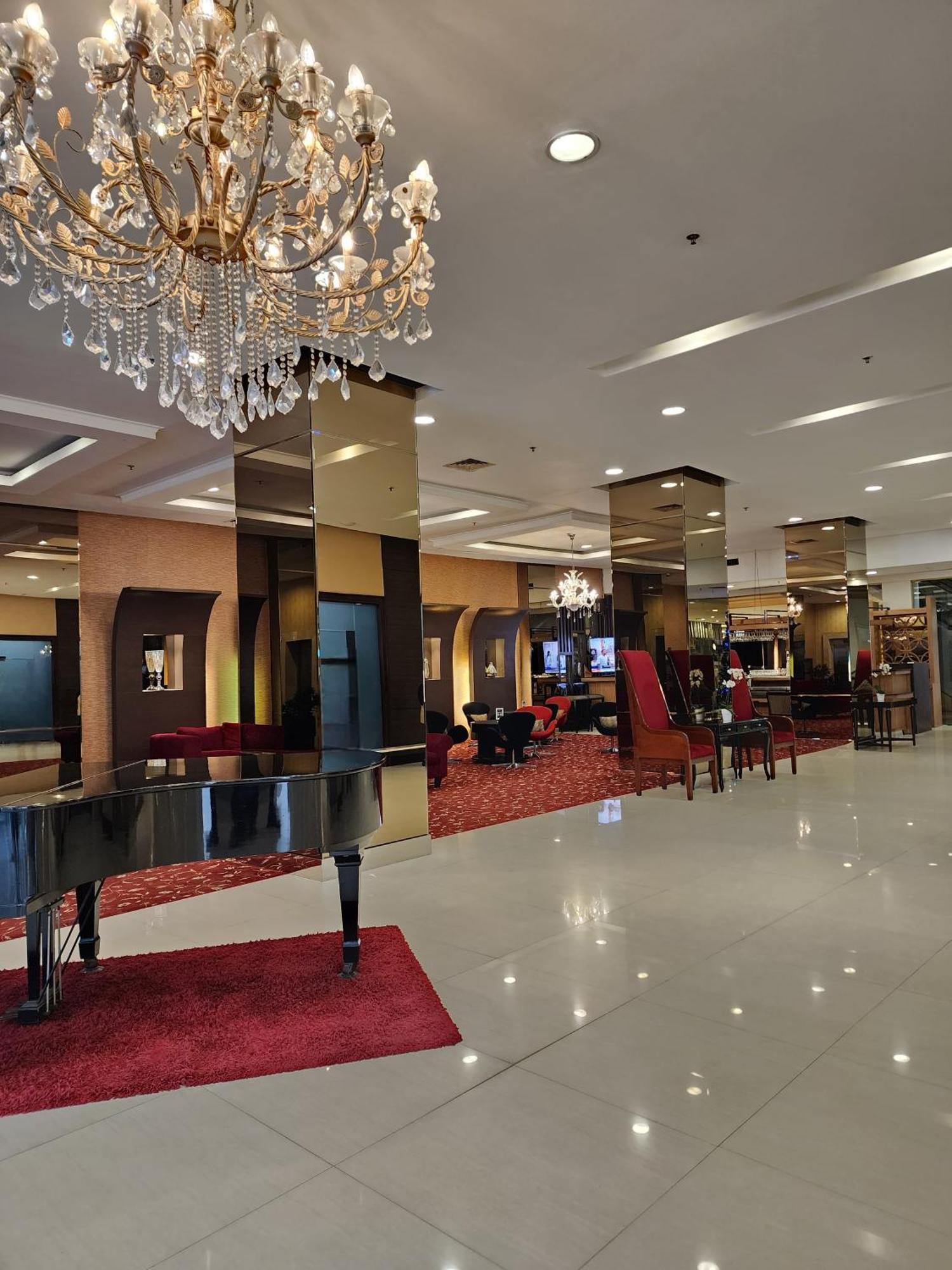 Nemuru Grand Serpong Panunggangah Ngoại thất bức ảnh